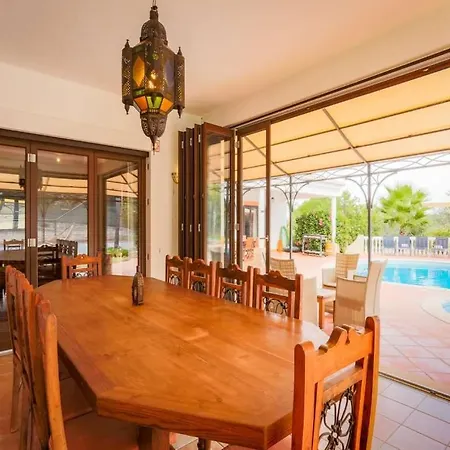 빌라 Magnificent Portugal 7 Bedrooms Mouraria 16 Billiards Table Private Pool Carvoeiro