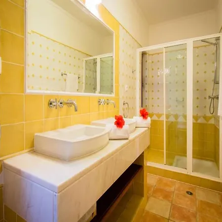 빌라 Magnificent Portugal 7 Bedrooms Mouraria 16 Billiards Table Private Pool Carvoeiro 카르보에이루