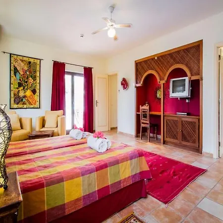 ヴィラ Magnificent Portugal 7 Bedrooms Mouraria 16 Billiards Table Private Pool Carvoeiro カルヴォエイロ