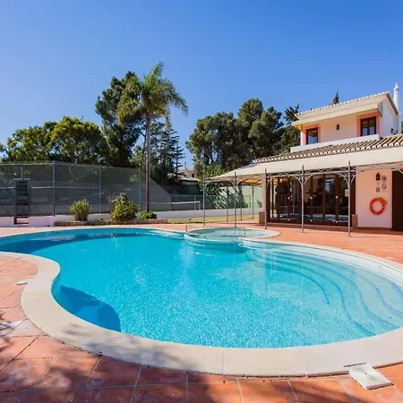 Magnificent Portugal 7 Bedrooms Mouraria 16 Billiards Table Private Pool Carvoeiro Villa *